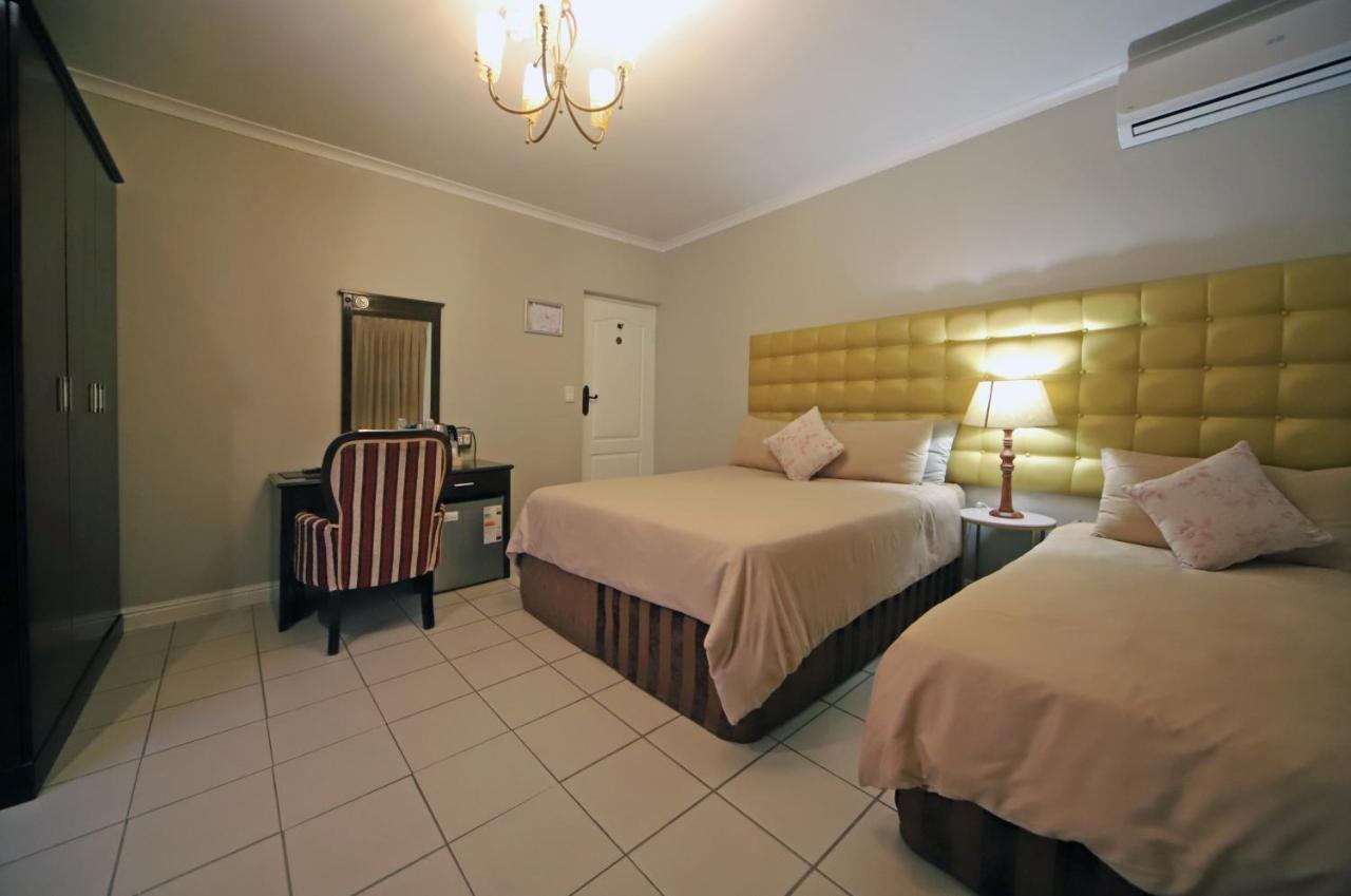 Savoy Lodge Кейптаун Номер фото